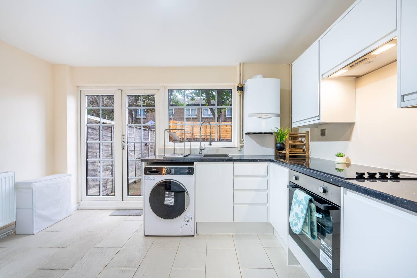 Wilkinson's Home 
 Great for contractors Free Park5